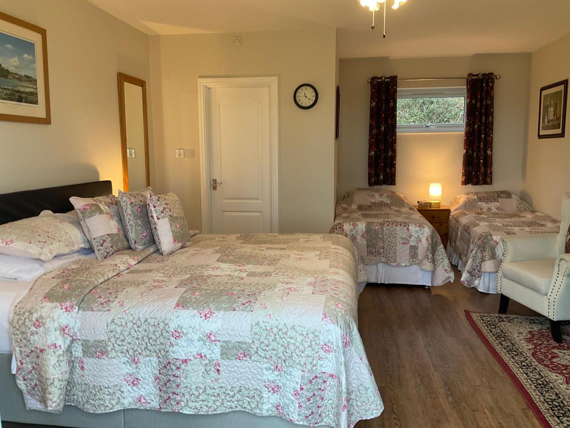The Old Farmhouse B&B Dyffryn Ardudwy Habitación foto